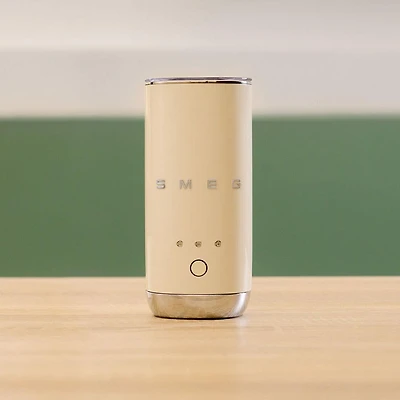 Smeg 50's Style Electric Milk Frother (Cream)
