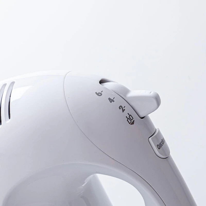 Hamilton Beach Compact 'W/ Attachments' Hand Mixer - Set of 7 (White)