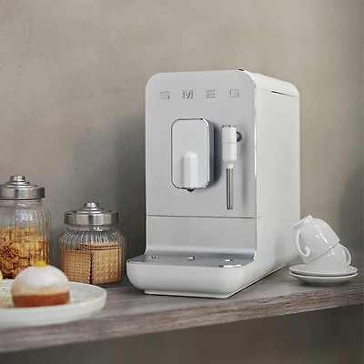 Smeg 50's Style Automatic Espresso Maker w/Milk Wand