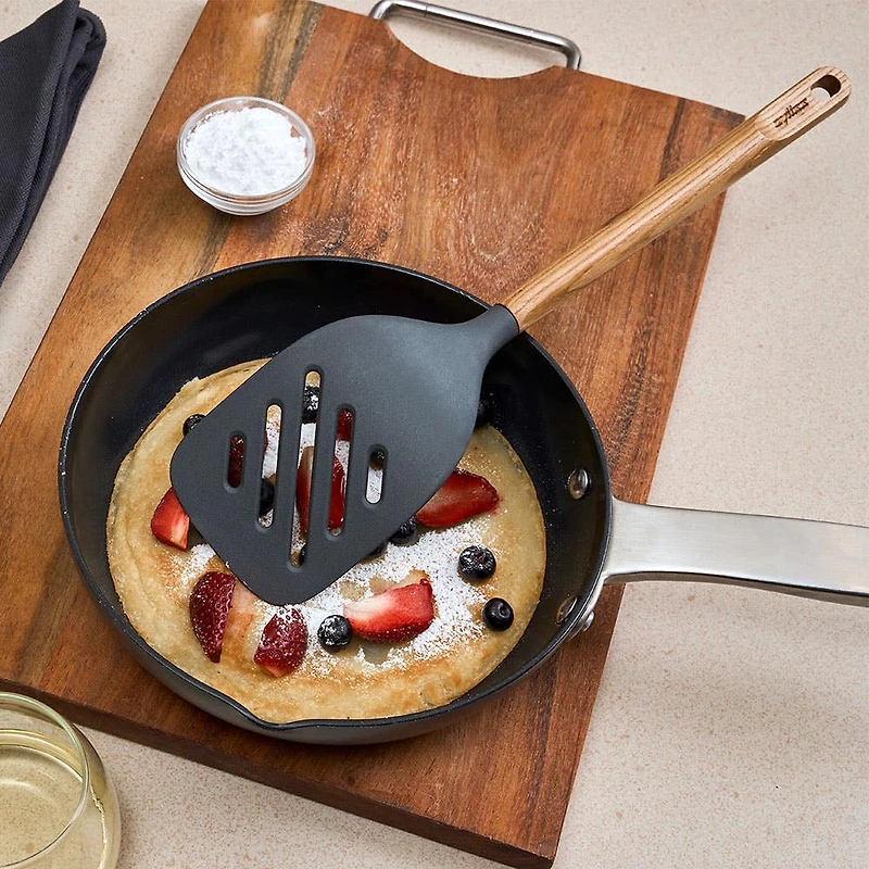 Zyliss Effortless Slotted Turner (Natural/Black)