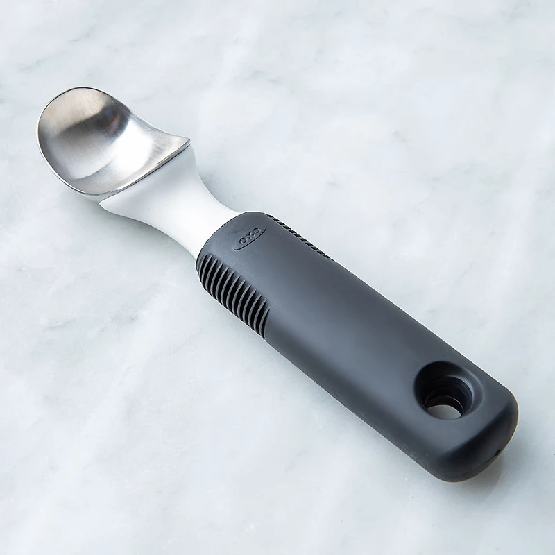 OXO Good Grips Ice Cream Scoop (Black)
