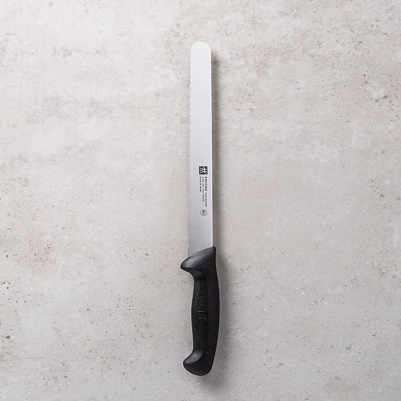 ZWILLING Twin Master 9.5" Carving-Slicing Knife Serrated
