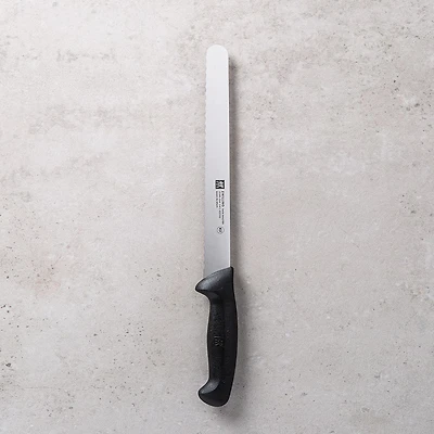 ZWILLING Twin Master 9.5" Carving-Slicing Knife Serrated