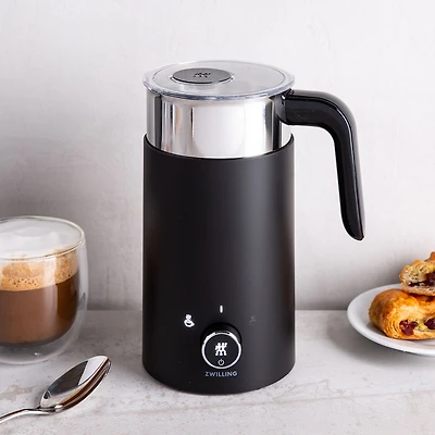 ZWILLING Enfinigy Milk Frother (Black/Silver)