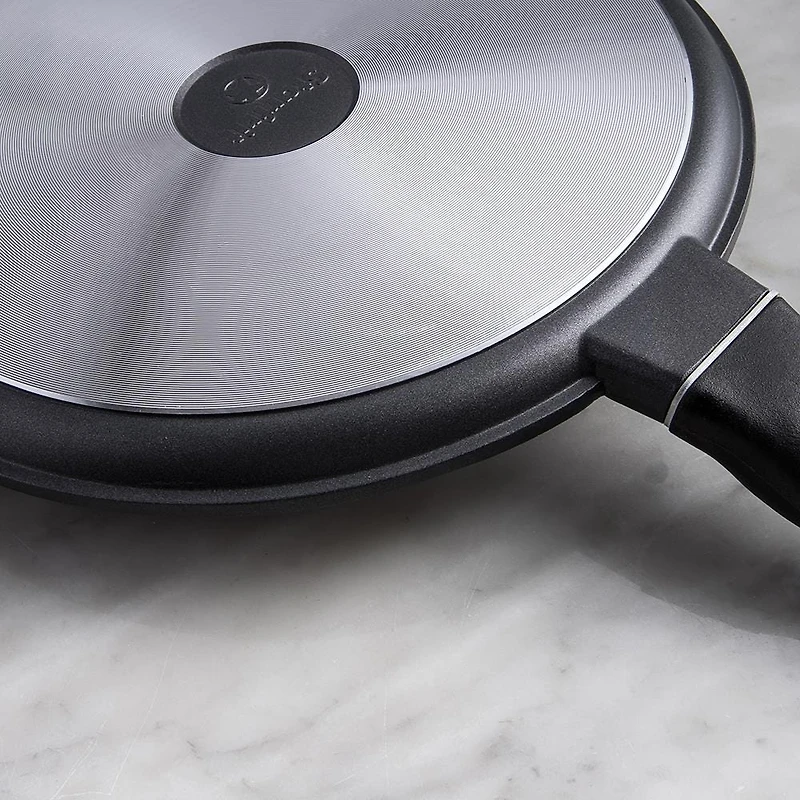 Starfrit Starlite Non-Stick Crepiere Pan - 25cm