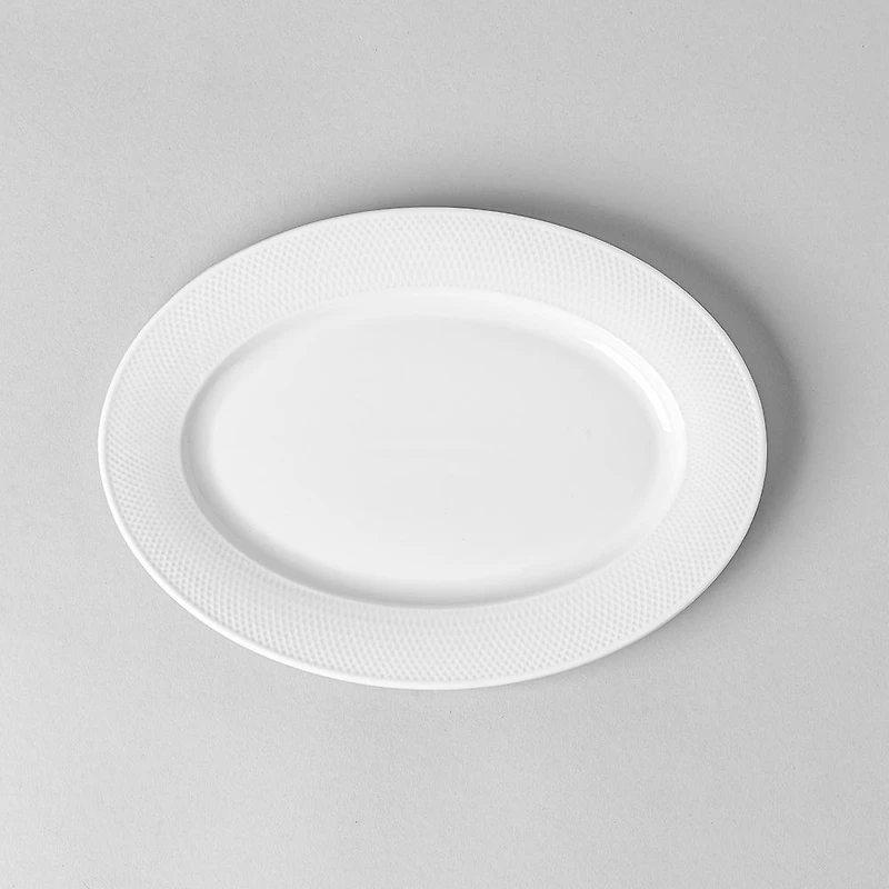 A La Carte 'Diamond' Porcelain Oval Platter 10.5" (White)