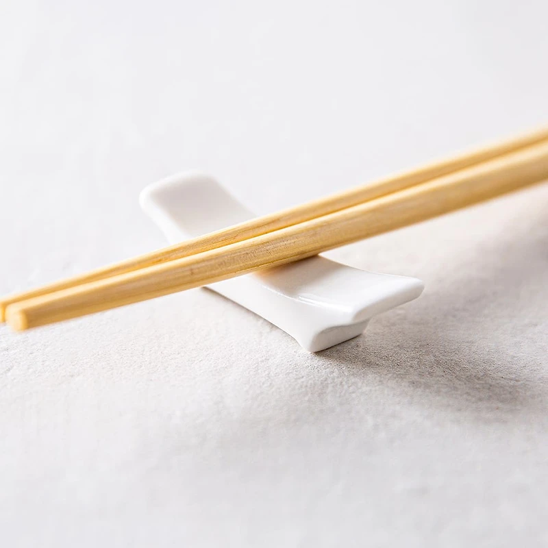 Maxwell & Williams Basic Porcelain Chopstick Stand 1x2.5x1" H (White)