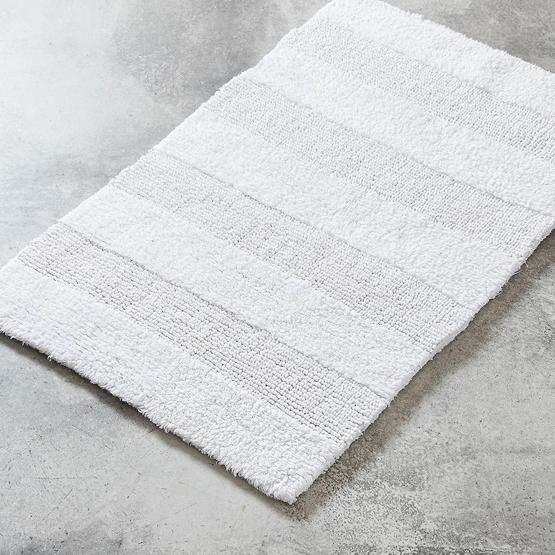 KSP Plush Thick Stripe Cotton Reversible Bathmat 20x32