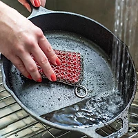 Lodge Chainmail Cast Iron Scrubbing Pad 4x3" (Red/Stainless Steel)