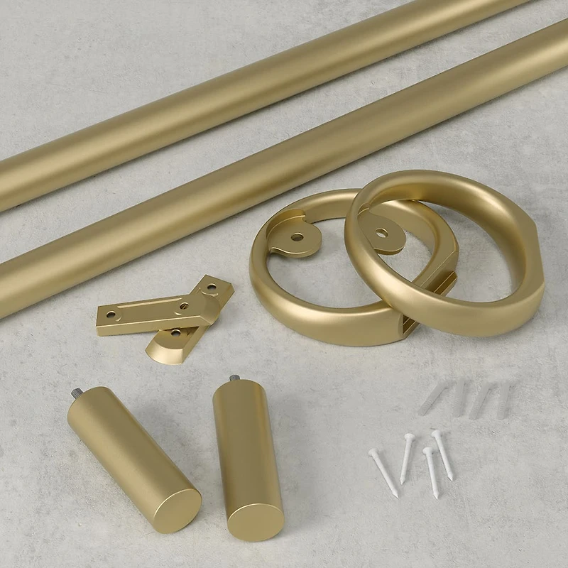 Umbra Extendable 'Ringlet' Metal Curtain Rod 42-120" (Brass)
