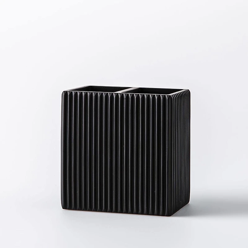 KSP Onyx Resin Toothbrush Holder (Black)