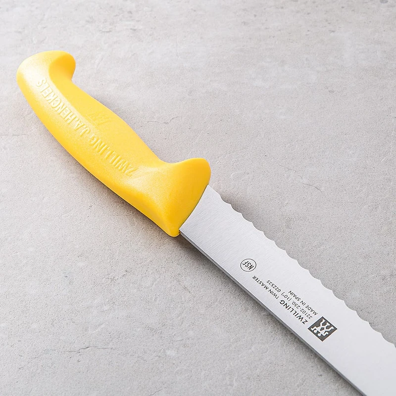 ZWILLING Twin Master 9.5" Carving-Slicing Knife Serrated (Yellow)