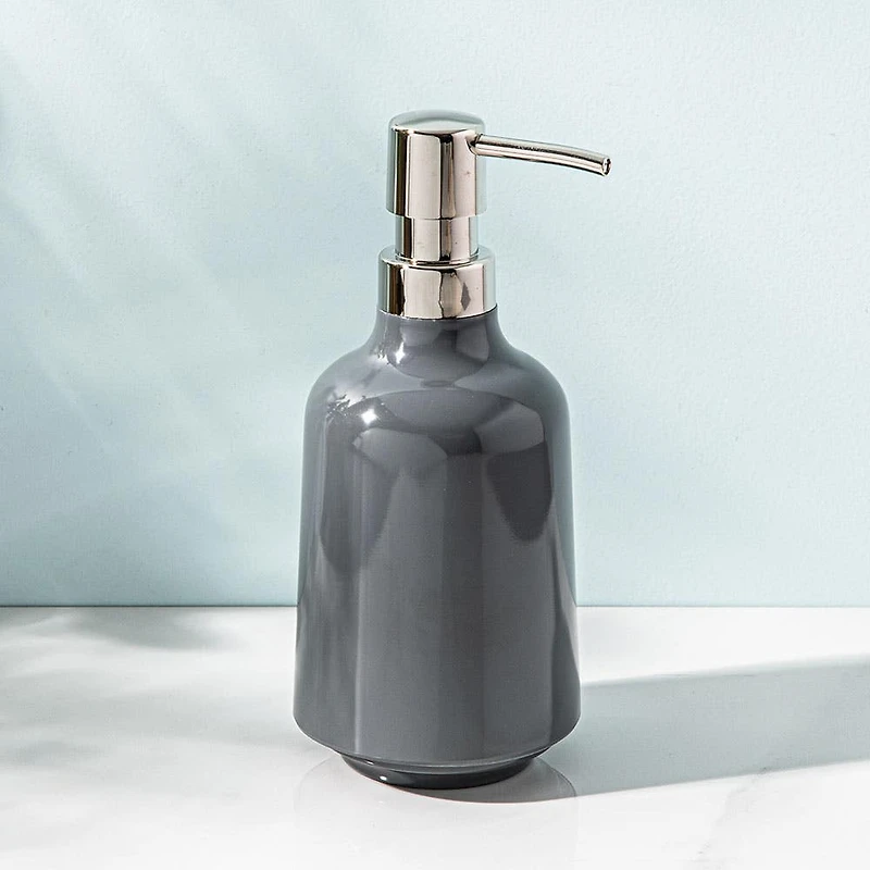 Umbra Step Melamine Soap Pump (Charcoal)