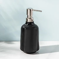Umbra Step Melamine Soap Pump (Black)