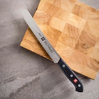 ZWILLING Tradition 8" Bread Knife