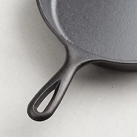 Lodge Logic Frypan with Helper Handle (Black)
