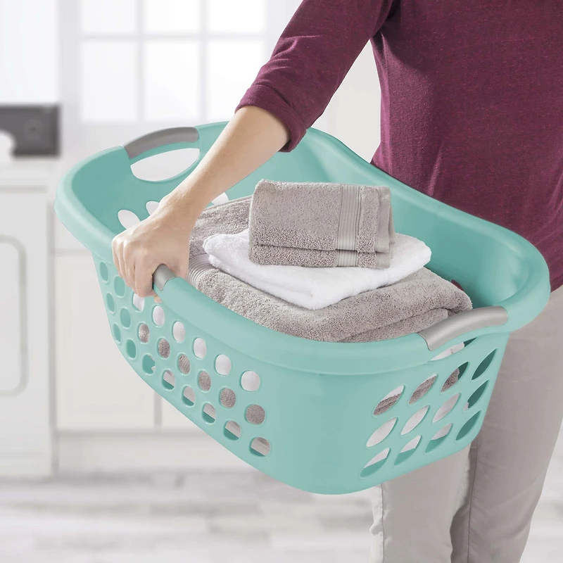 Sterilite Bushel Ultra Plastic Laundry Basket Hip 1.25 bushel (Aqua)