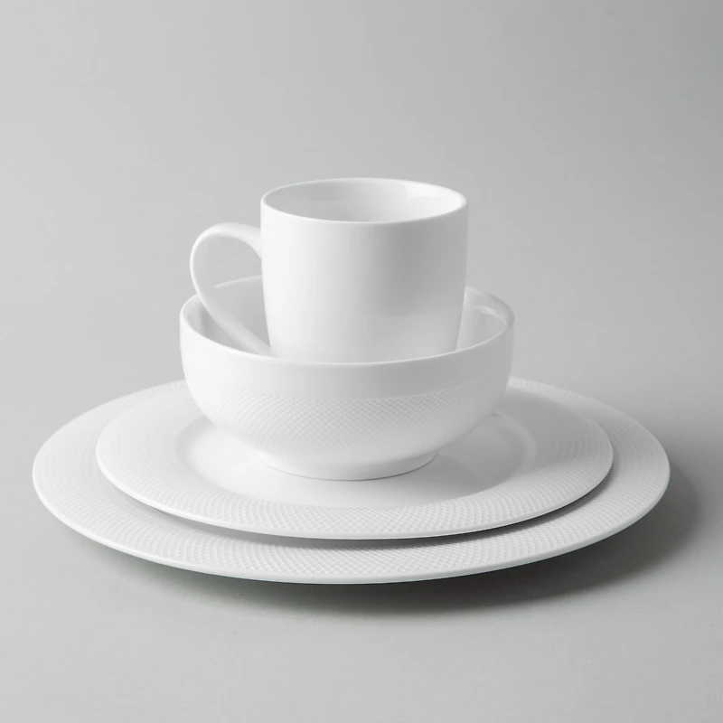 A La Carte 'Diamond' Porcelain Dinner Plate (White)