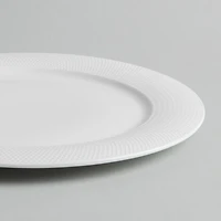 A La Carte 'Diamond' Porcelain Dinner Plate (White)