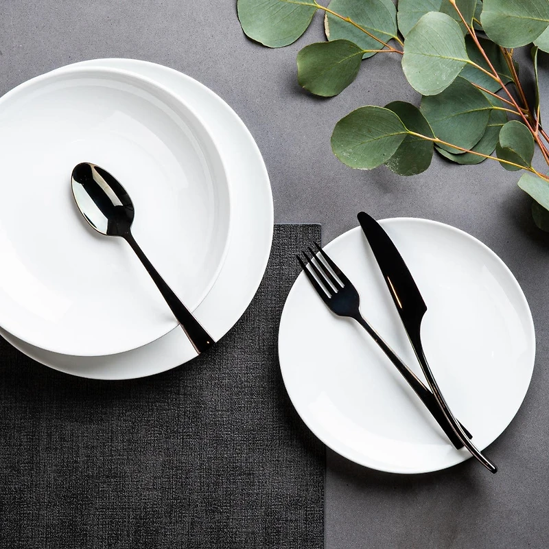 A La Carte 'Ashford Coupe' Porcelain Side Plate (White)