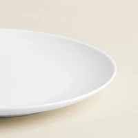 A La Carte 'Ashford Coupe' Porcelain Side Plate (White)