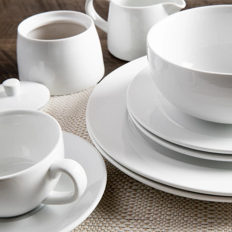 A La Carte 'Oxford' Porcelain Espresso Cup with Saucer 90ml (White)