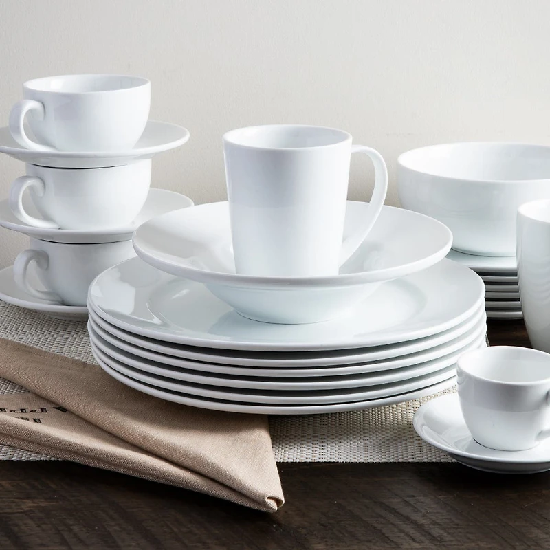 A La Carte 'Oxford' Porcelain Espresso Cup with Saucer 90ml (White)