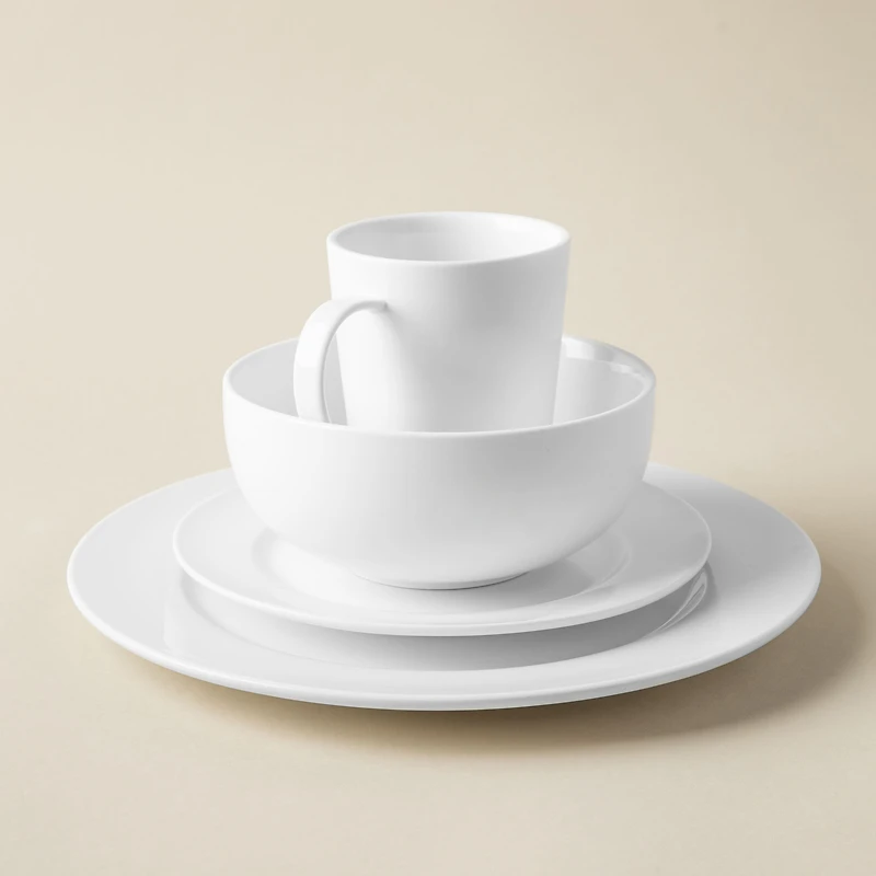 A La Carte 'Oxford' Porcelain Dinner Plate (White)