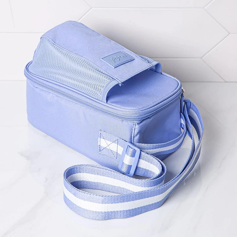 Fit & Fresh Nina Crossbody Bottle Bag (Cornflower)
