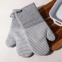 Harman Pantry Chambray Cotton Oven Mitt