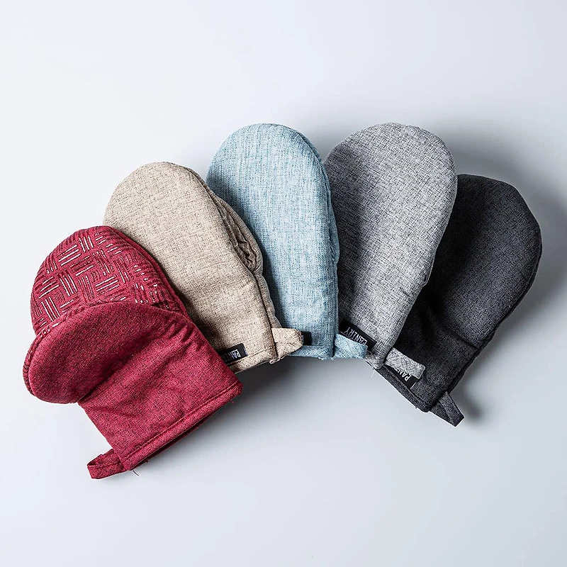 Harman Pantry Chambray Cotton Mini Oven Mitt