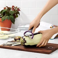 OXO Good Grips Peeler Y-Shaped (Black/Purple)