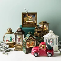 KSP Christmas Wonder 'TV Santa' LED Snow Globe