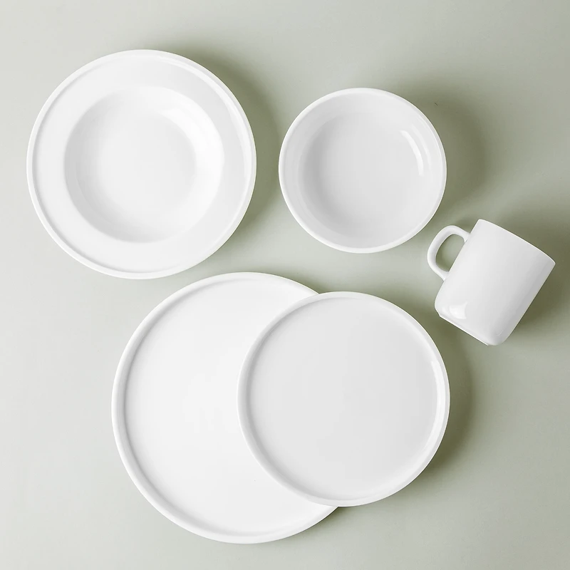 A La Carte 'Bergen' Porcelain Dinner Plate (White)