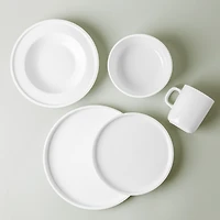 A La Carte 'Bergen' Porcelain Dinner Plate (White)