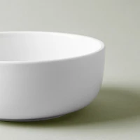 A La Carte 'Bergen' Porcelain Cereal Bowl (White)