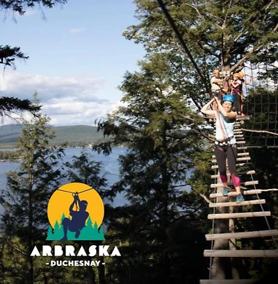 ENTRE LES BRANCHES-ARBRASKA