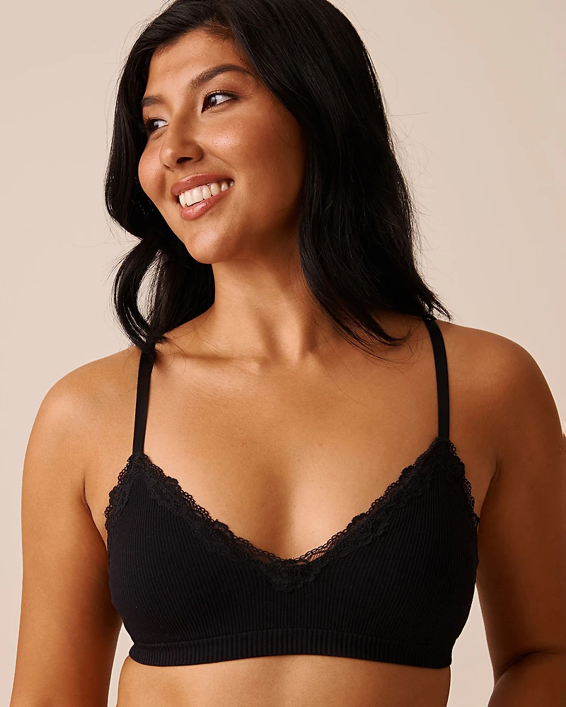 Lightly Lined Seamless Ribbed Bralette