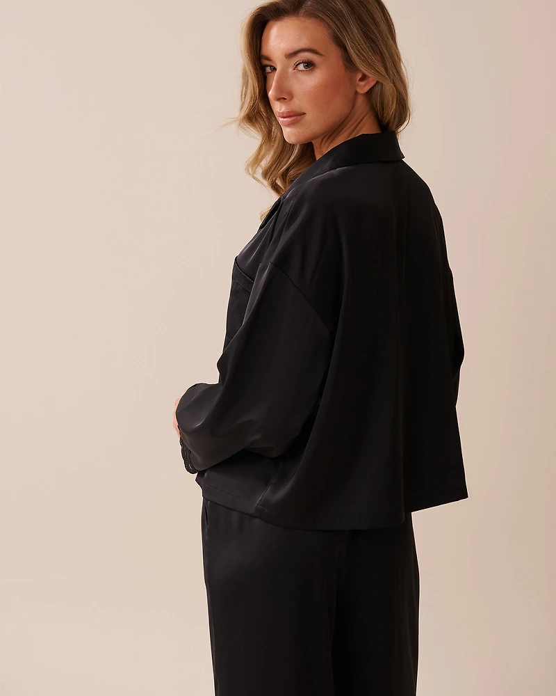 Chemisier manches longues en satin et dentelle