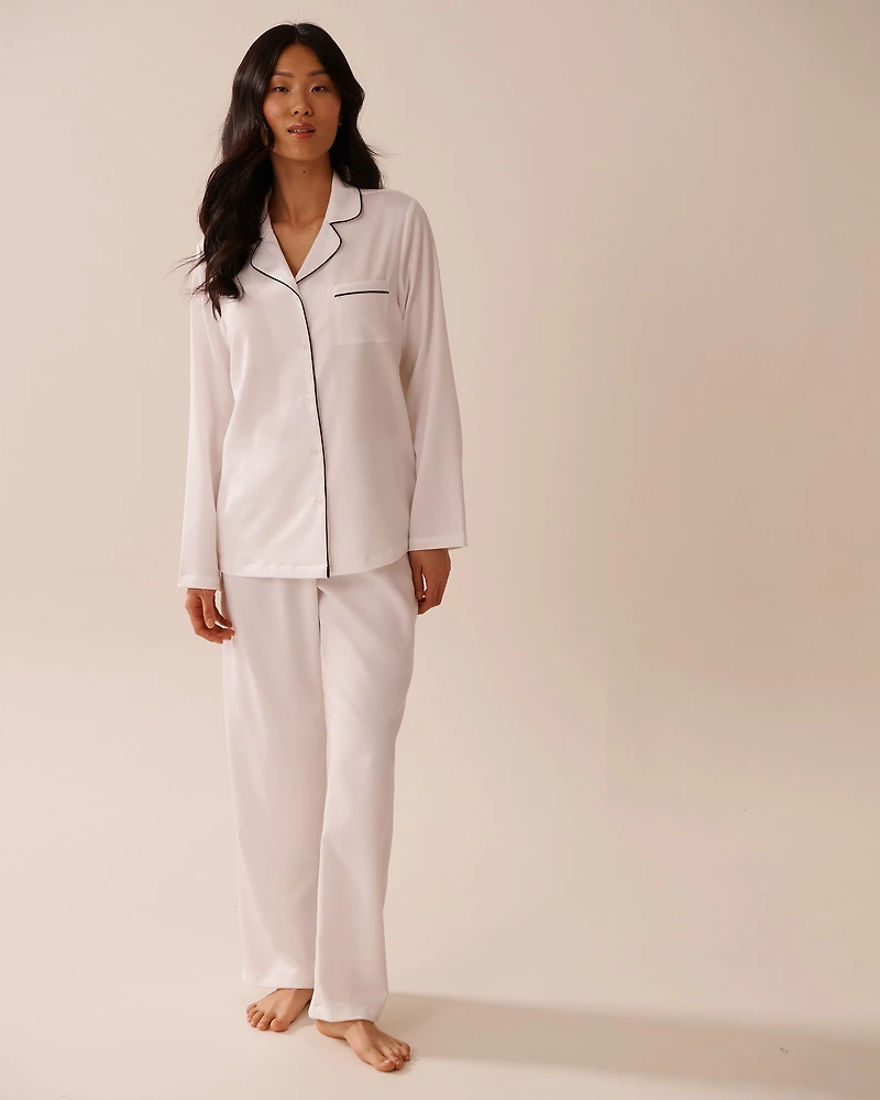 Ensemble pyjama texturé manches longues en satin