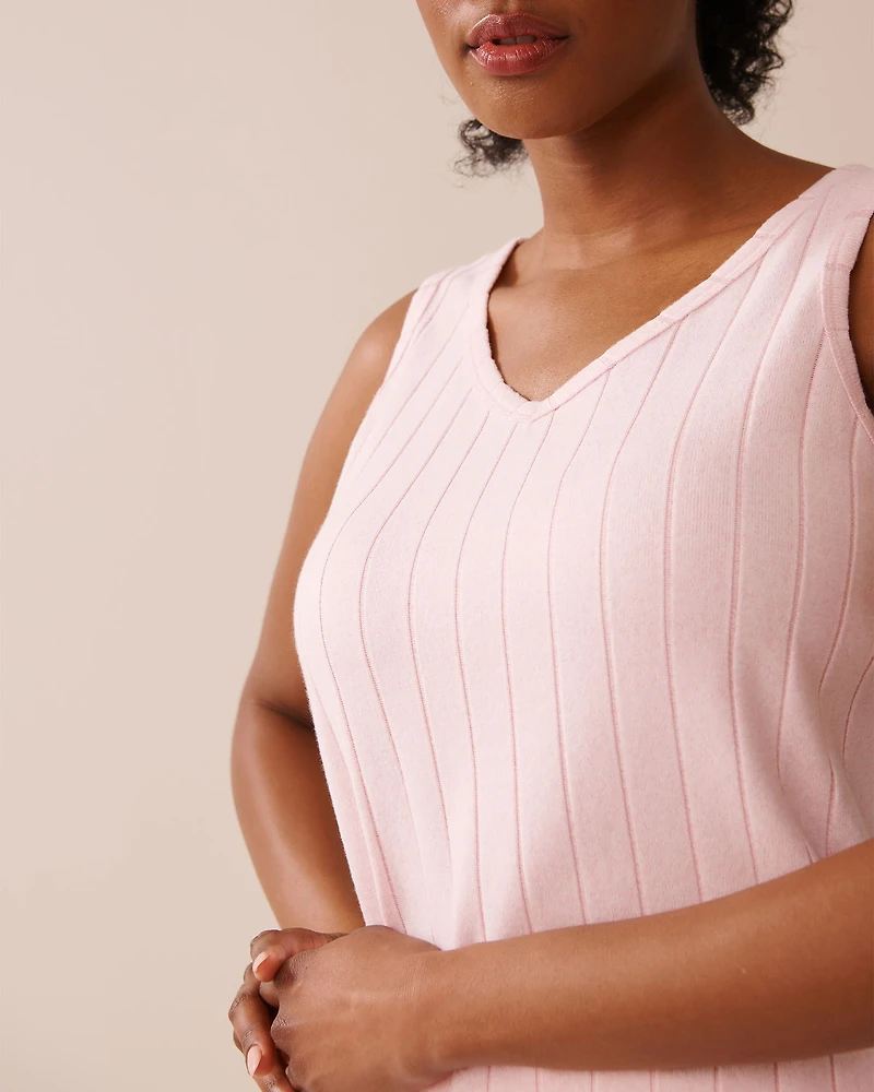 Ribbed V-neck Cami