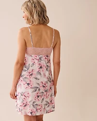 Nuisette ultra douce bordure de dentelle imprimé camélia