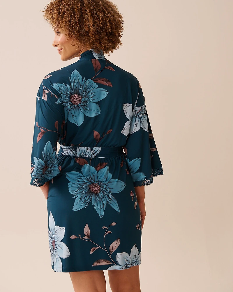 Recycled Fibers Chrysanthemum Print Lace Trim Kimono