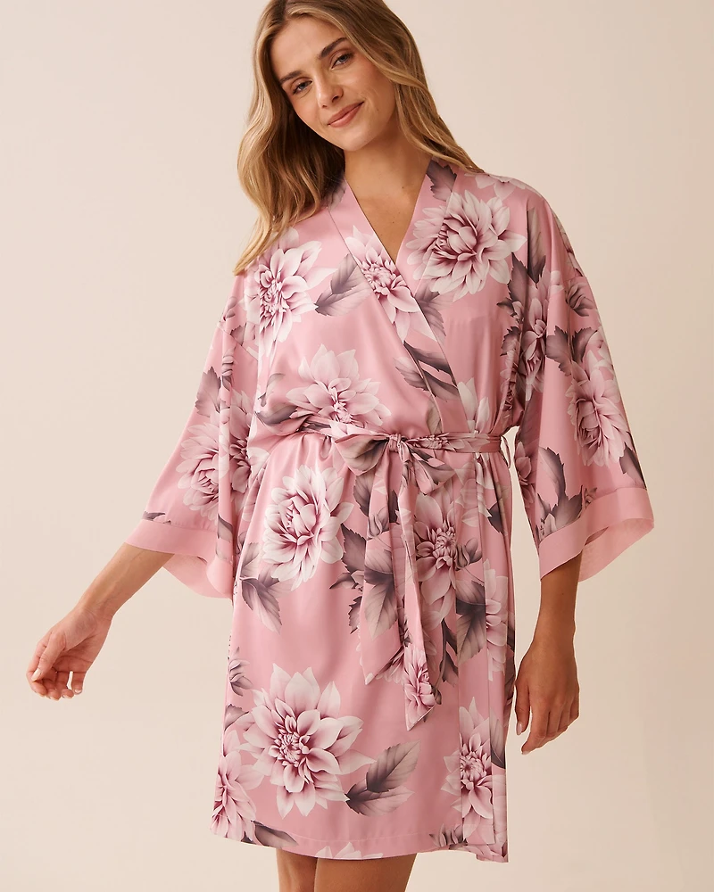 Kimono en satin et chiffon imprimé dahlia