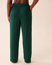 Pantalon en modal avec bordures dentelle