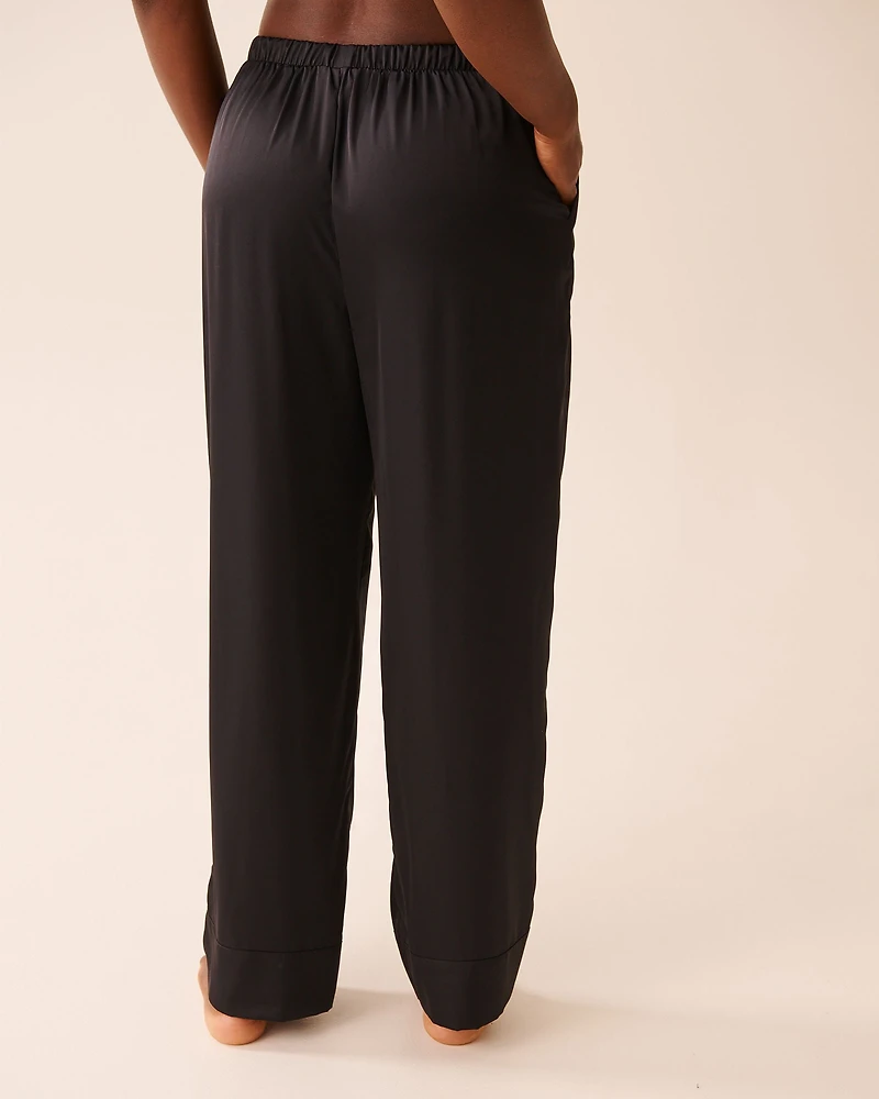 Ensemble pyjama manches longues en satin