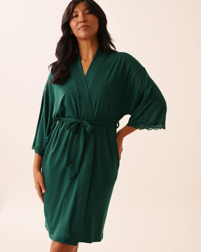 Kimono en modal avec bordures dentelle