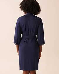 Kimono en modal avec bordures dentelle