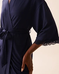 Kimono en modal avec bordures dentelle