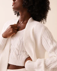 Cardigan long en tricot manches longues torsadées